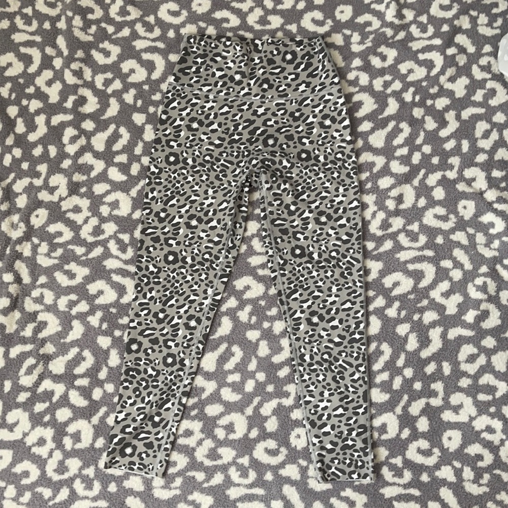 Aerie Offline leopard leggings